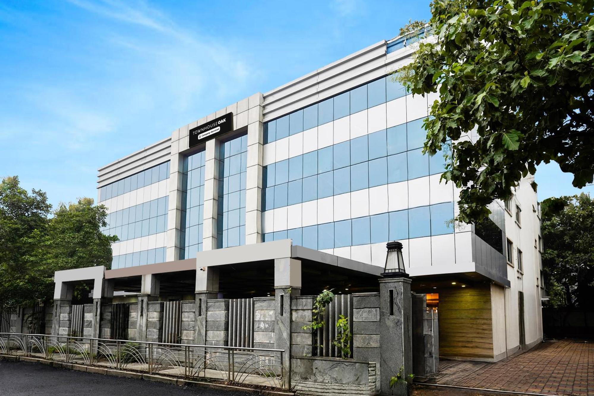 Super Townhouse Oak Alandur Near Chennai Airport Formerly Vijay Park Zewnętrze zdjęcie