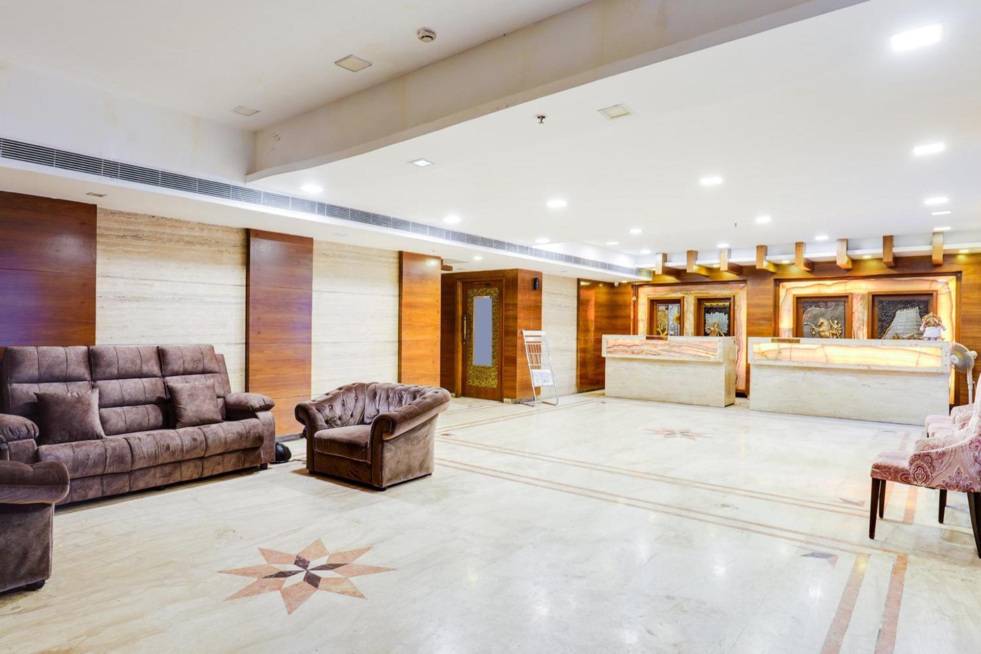 Super Townhouse Oak Alandur Near Chennai Airport Formerly Vijay Park Zewnętrze zdjęcie
