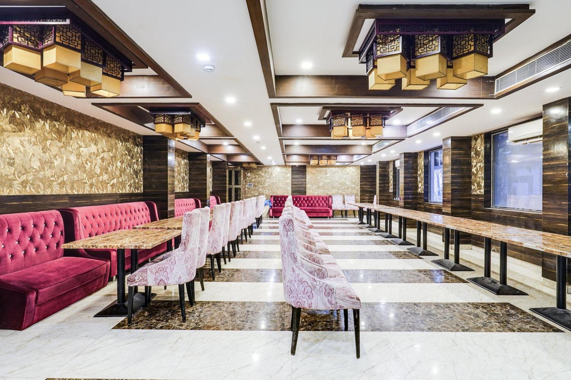Super Townhouse Oak Alandur Near Chennai Airport Formerly Vijay Park Zewnętrze zdjęcie
